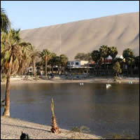 Laguna de Huacachina - Oasis de América