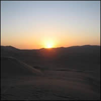 Sunset en el desierto de Ica
