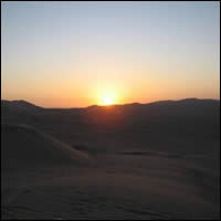 Sunset en el desierto de Ica